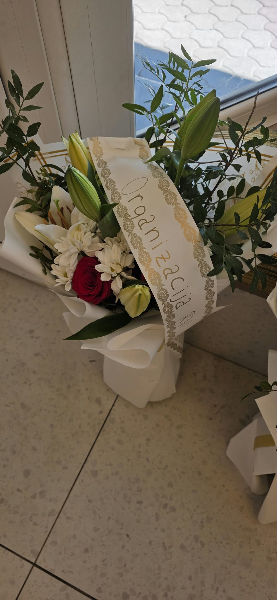Žalni aranžmani Darden Atelier 20